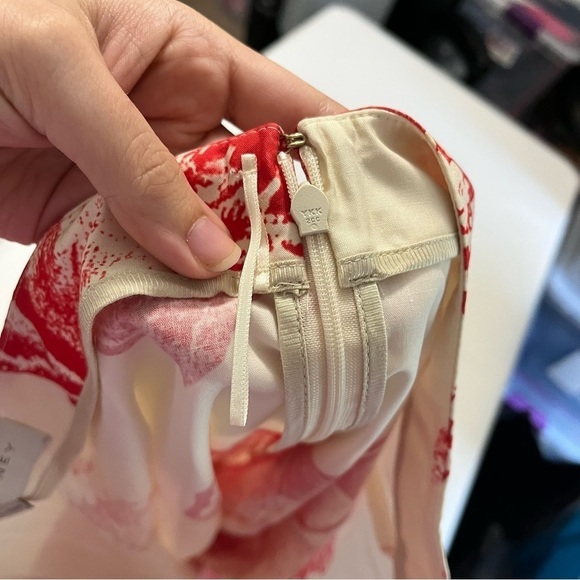 Stella McCartney Fiona Perennial Floral Silk Skirt Cream Red IT 44 US 10 Y - Picture 6 of 12